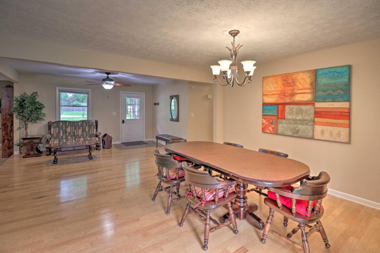 Hendersonville Home With Fire Pit 5 Mi To Downtown! Екстериор снимка